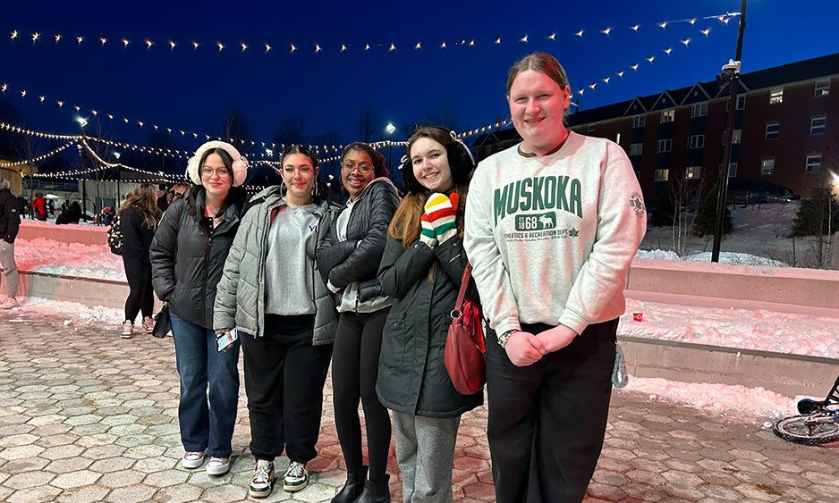 Group of teens at Innisfil Town Square